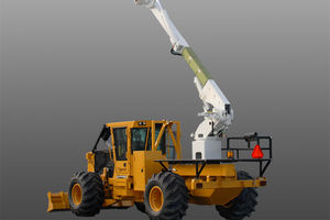 trailer-mounted crane