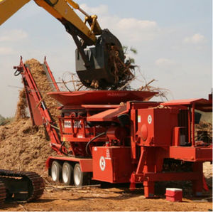 trailer-mount wood chipper 1