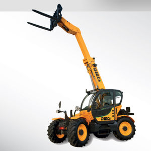 Telehandler.