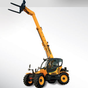 Telehandler.