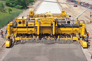 slipform paver