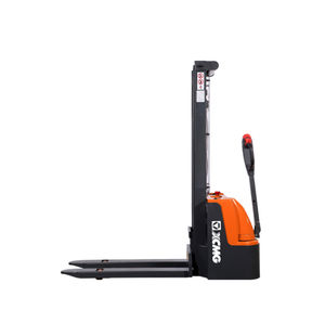 electric stacker truck 1