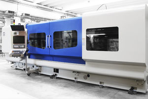 external cylindrical grinding machine 1