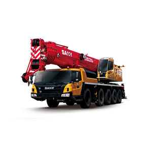 self-propelled crane