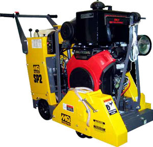 floor saw / for asphalt / combustion engine