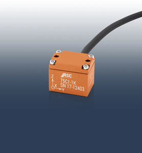 triaxial accelerometer