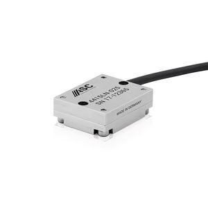 uniaxial accelerometer 1