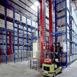 warehouse stacker crane