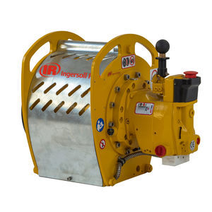 hydraulic winch