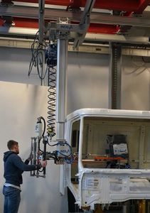 pneumatic manipulator 1