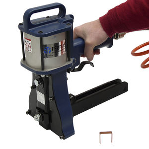 pneumatic stapler