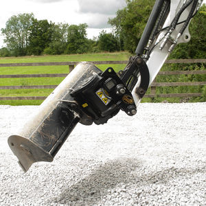 materials handler quick coupler 1