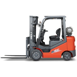 LPG forklift 1