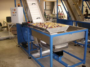 lifting hopper / for food