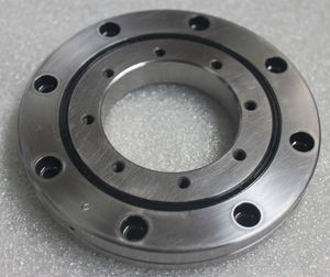 crossed roller bearing
