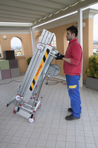 manual stacker truck