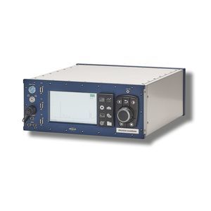 Raman spectrometer