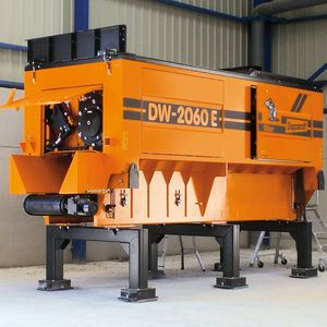single-shaft shredder / rugged / mobile / high-torque