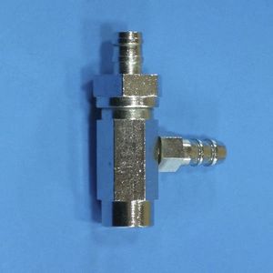 hydraulic fitting