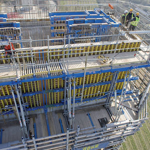 self-climbing formwork