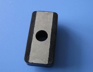 rectangular anti-vibration mount