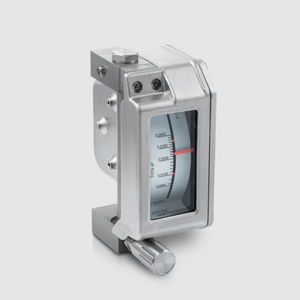 variable-area flow meter