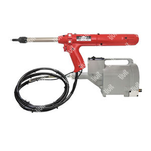 oleo-pneumatic riveting tool