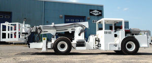 self-propelled aerial work platform