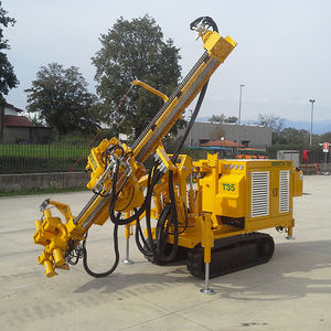 crawler drilling rig