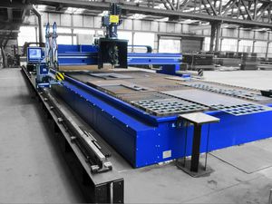 laser cutting extraction table