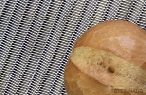 smooth conveyor belt / wire mesh / metal / for the food industry