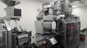 film cutting device