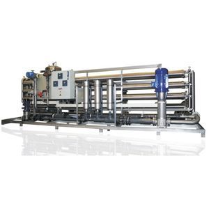 reverse osmosis desalinator