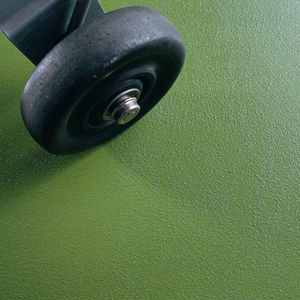 anti-slip paint / liquid / epoxy / for floor coverings