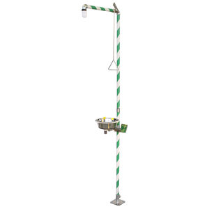 floor-standing safety shower 1
