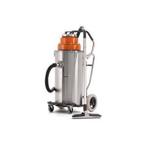 industrial vacuum cleaner