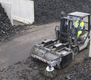 truck-mounted sweeper