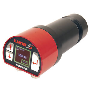 digital pyrometer