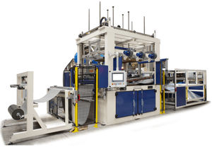 roll-fed thermoforming machine