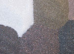 aluminum abrasive blasting medium