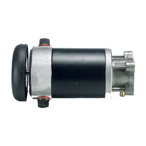 旋转叶片真空泵