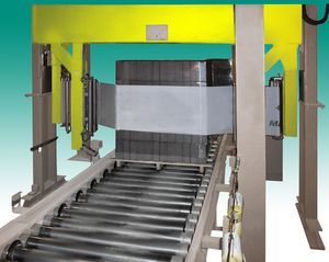 horizontal stretch wrapping machine