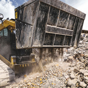 crusher bucket