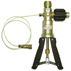 pneumatic test pump