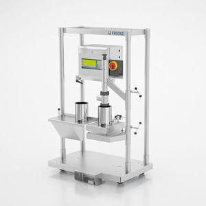 semi-automatic filling machine