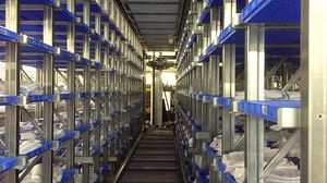 automatic automated storage and retrieval system