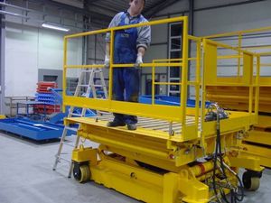 mobile scissor lift