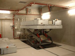 scissor lift