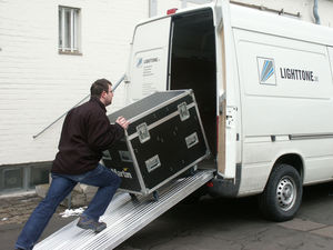 mobile loading ramp