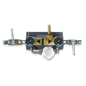 gas pressure regulator and reducer